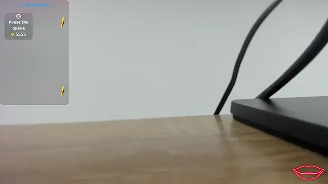 lou rosse  online show from November 11, 8:50 pm