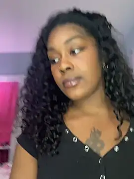 ebonycatlisaaaalime online show from April 17, 4:42 pm