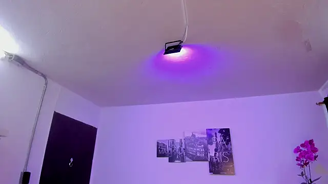 Amy Kiitty  online show from January 14, 12:54 pm