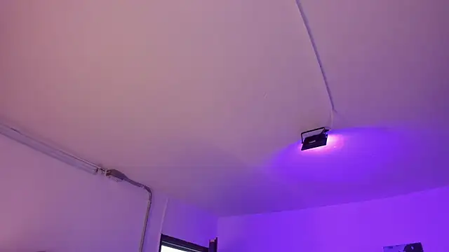 Amy Kiitty  online show from February 12, 1:02 pm