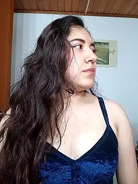 Emi chik online show from October 29, 11:36 am