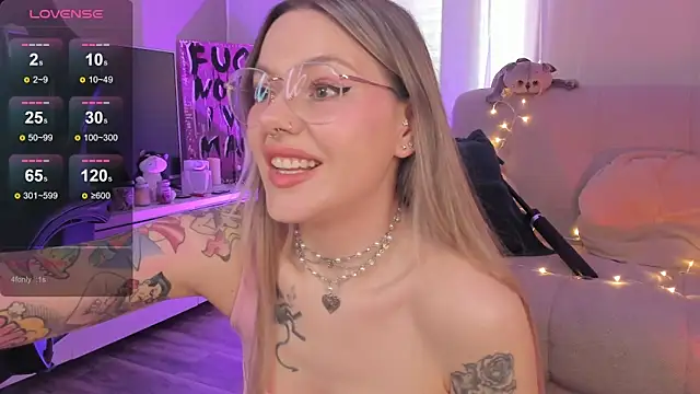 Marta May  online show from September 11, 3:34 pm