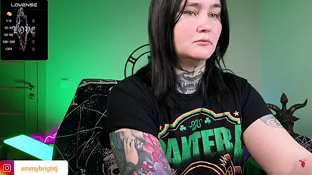 Emmybrightj  online show from February 2, 2:32 am