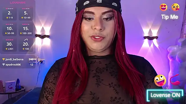 Emili Roux online show from November 11, 5:54 pm