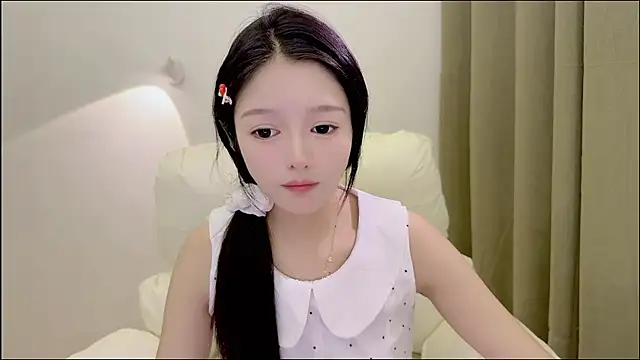 xiaodaibabyy online show from January 8, 2:10 pm