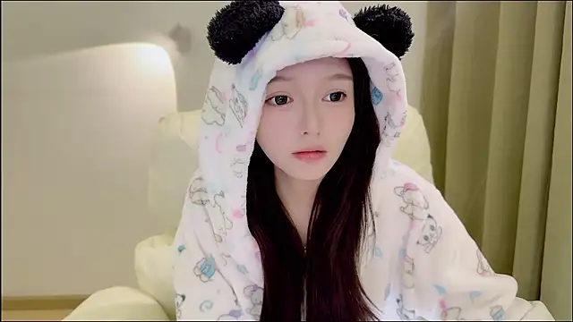 xiaodaibabyy online show from January 14, 1:49 pm