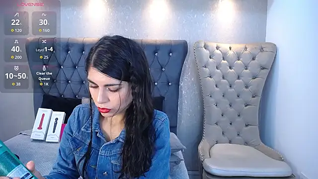 Harmony Hills online show from December 22, 2:20 pm