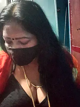 maniisha online show from June 10, 6:28 pm