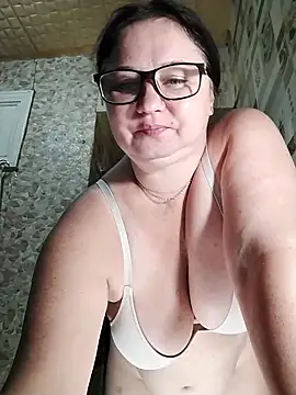 Holly-69 online show from September 14, 6:28 pm