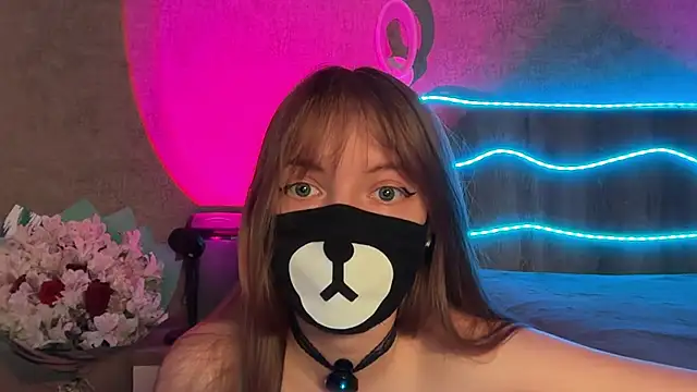 Your Little Bear online show from June 9, 2:33 am