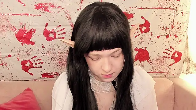 fiamoory online show from October 30, 1:19 am