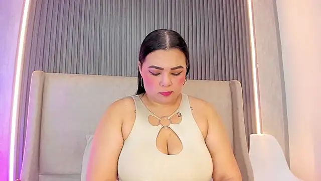 KatyaPittman online show from April 14, 11:05 pm