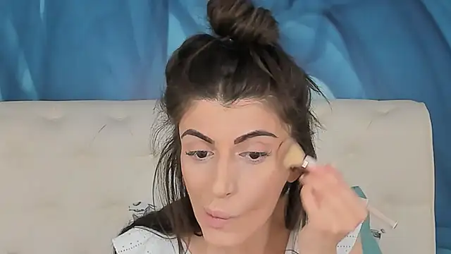 SkinnyDolly online show from October 15, 2:36 am