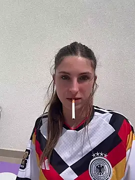 emma05 online show from June 13, 12:24 pm