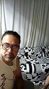 sthefania1710 online show from February 20, 12:09 am