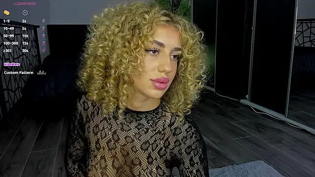 SugarPixiee online show from February 1, 3:49 am