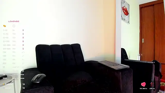 victoria  lace  online show from December 1, 12:26 am