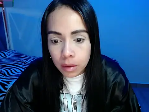 Snapshot of Amber_Lovely chatting on October 16, 11:40 pm Amber Lovely online show from October 16, 11:40 pm