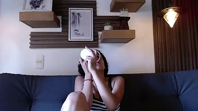 Layla 707 online show from November 18, 7:26 pm