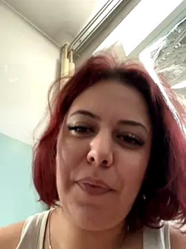Snapshot of SophiaStarr chatting on September 21, 5:39 am SophiaStarr online show from September 21, 5:39 am
