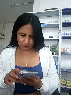 Megan jennerr online show from November 6, 7:20 pm