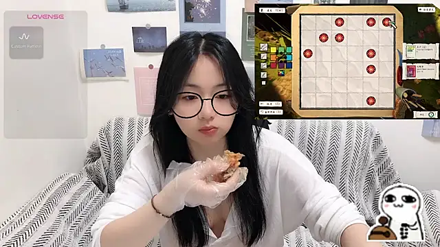 LiLiYbaby online show from May 30, 7:17 am