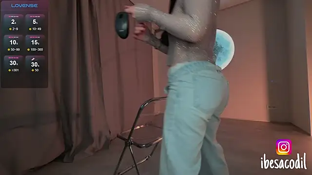 adriana allien online show from May 18, 11:44 pm