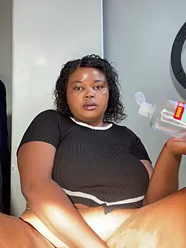 Curveysinaa online show from February 10, 5:54 am