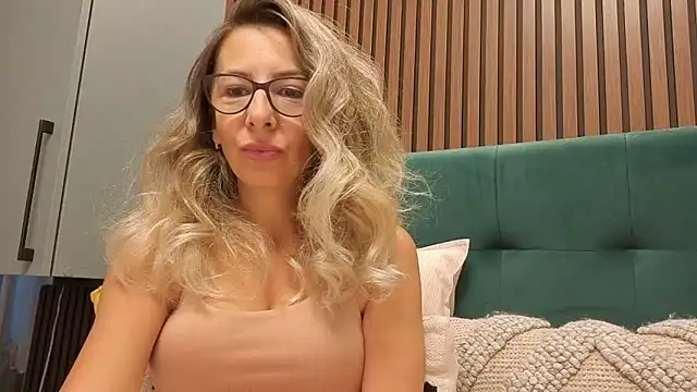 SukyGirl online show from December 22, 10:51 am