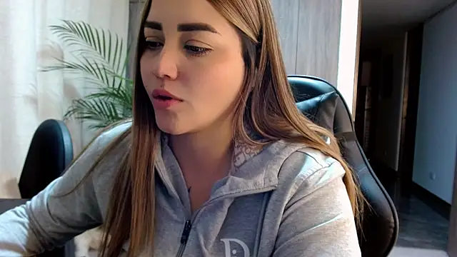 Lucia star   online show from January 16, 11:56 pm