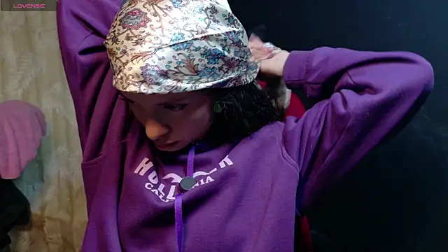 sweetdam12 online show from January 8, 7:29 pm