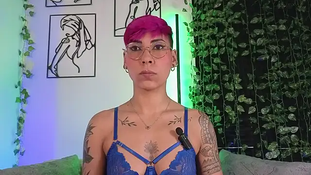 MiaMorgan  online show from February 21, 2:51 pm