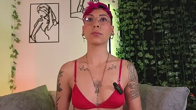 MiaMorgan  online show from February 17, 2:16 pm