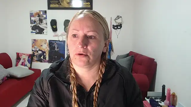 Snapshot of emperabigbootybigass chatting on September 22, 12:25 pm emperabigbootybigass online show from September 22, 12:25 pm