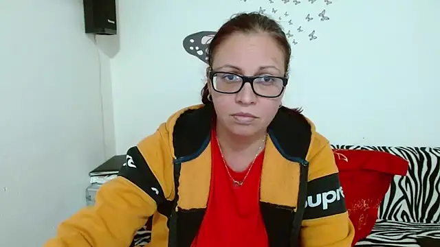 LadyHellene online show from January 5, 5:27 pm