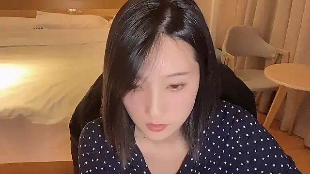 Arrebo1 online show from December 14, 7:47 am