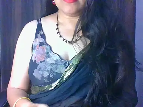 santurmom online show from April 28, 5:50 pm