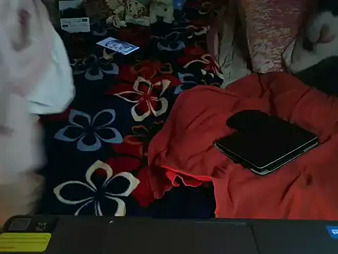 VeneRed online show from March 9, 7:00 am