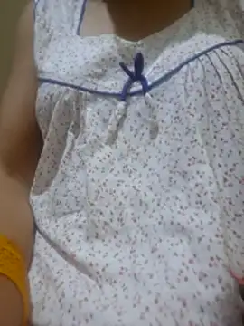 Melody Shyla online show from December 5, 6:42 pm