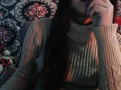 Wish Queen online show from December 19, 4:54 pm