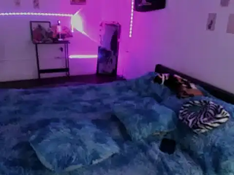 Amelie Carpenter online show from September 16, 8:39 pm