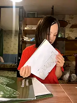 lalallalalaa- online show from October 19, 7:05 pm