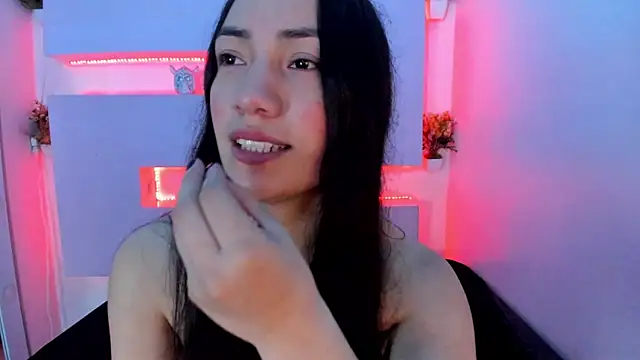 Scarlett  Fox   online show from October 22, 11:26 am