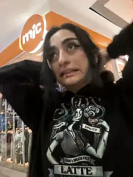 Lila Desiree online show from November 27, 10:34 pm