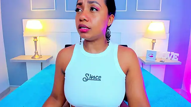 Snapshot of Kamila-Kane chatting on September 20, 9:02 pm Kamila-Kane online show from September 20, 9:02 pm