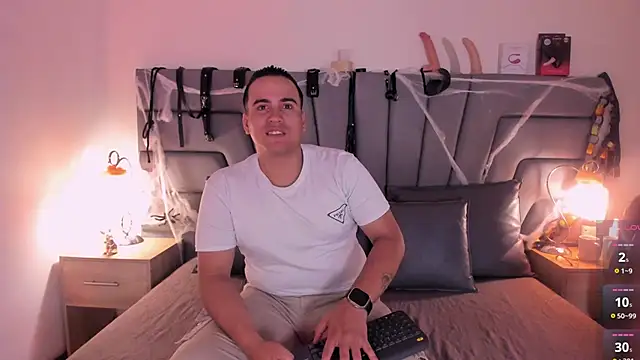 samy carson  online show from November 4, 3:33 am