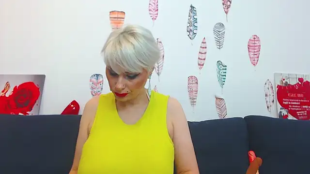 PlayfullGoldie online show from October 25, 11:11 pm