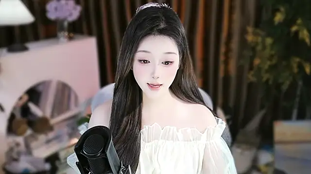 Arwyn-rr online show from November 11, 11:07 am