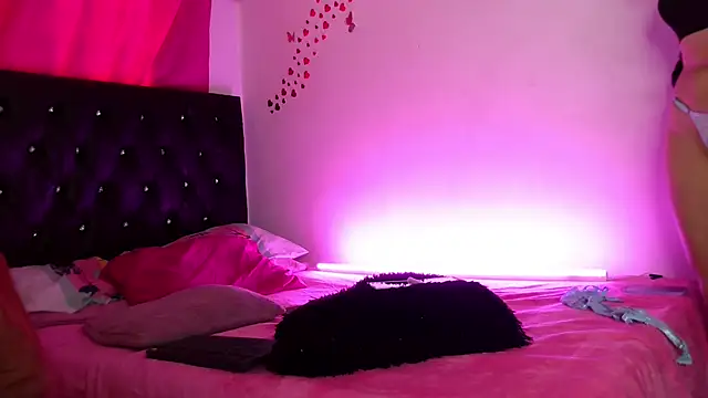 Kadybrown online show from November 5, 1:27 pm