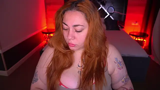 Kittywakee online show from October 27, 9:09 pm